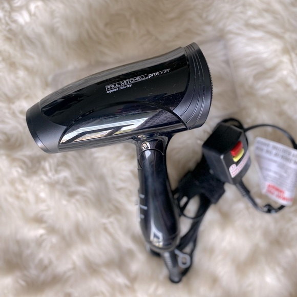 Paul Mitchell Other - NEW Paul Mitchell Protools Express Mini Hairdryer ✨